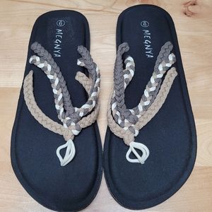 MEGNYA | Yoga Mat Braided Rope Flip- FLOPS, Sz 9